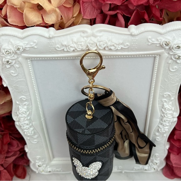 Mickey Mouse Coin Purse with Ribbon Tassel Keychain - Picture 7 of 16